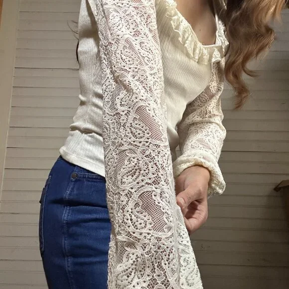 Shyanne Women's Lace Sleeve Rib Long Sleeve Top - Picture 5 of 6